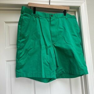 Brooks Brothers 346 Lightweight Advantage Chino Short 100% Cotton Size W44 Green